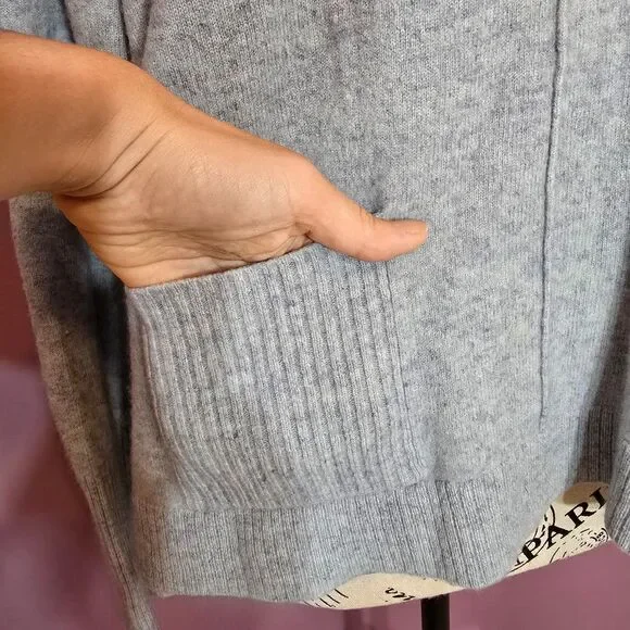 Tahari 100% Cashmere crewneck sweater with pockets - Picture 6 of 11